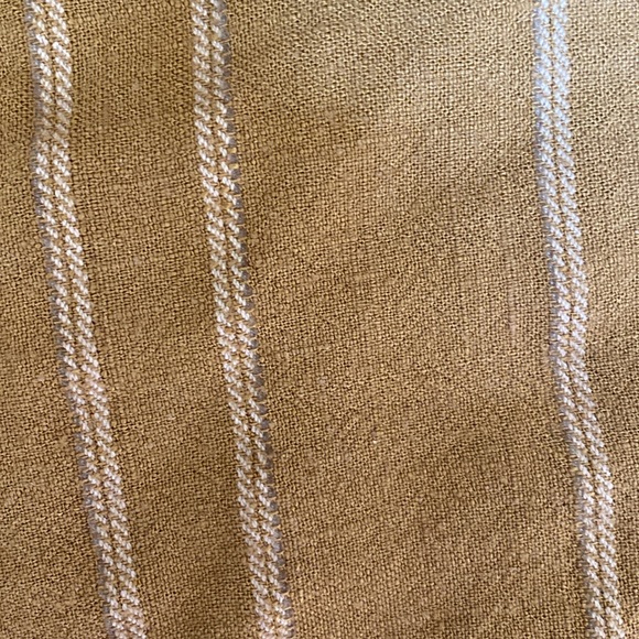 Urban Outfitters Paper Bag Shorts. Size XS. NWOT - Picture 5 of 8